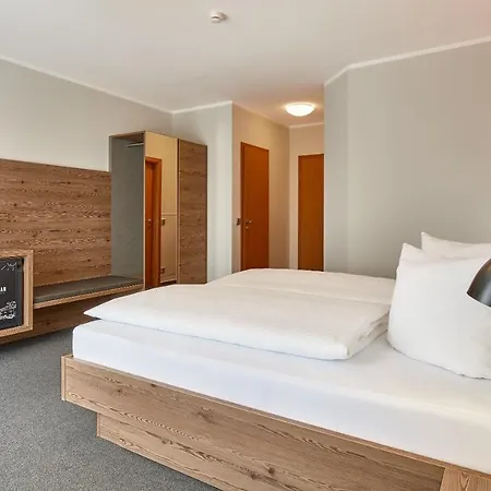 Pfeffermuhle Отель Зиген