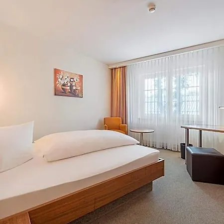 Hotel Pfeffermuehle 3*